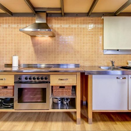 Camp Nou Apartment L'Hospitalet de Llobregat Esterno foto